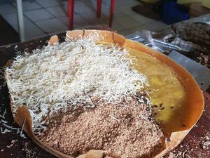 Daftar Jajanan Indonesia dengan Lemak Trans Tinggi Versi WHO Daftar Jajanan Indonesia dengan Lemak Trans Tinggi Versi WHO