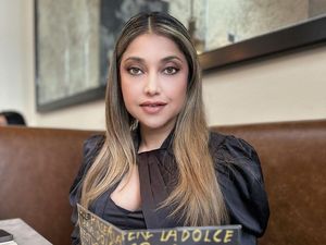 Sarah Azhari Soal Kasus Narkoba Ibra: Perlu Direhabilitasi, Bukan Dipenjara Sarah Azhari Soal Kasus Narkoba Ibra: Perlu Direhabilitasi, Bukan Dipenjara