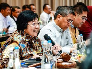 Menteri LHK Tegaskan Pentingnya Birokrasi yang Permudah Masyarakat Menteri LHK Tegaskan Pentingnya Birokrasi yang Permudah Masyarakat