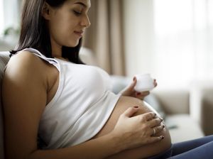 Apakah Niacinamide Aman untuk Ibu Hamil? Apakah Niacinamide Aman untuk Ibu Hamil?