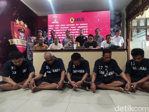 226 Anjing yang Terikat dalam Truk Dibeli di 4 Daerah Jabar Ini 226 Anjing yang Terikat dalam Truk Dibeli di 4 Daerah Jabar Ini