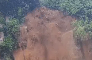 Viral Banjir Lumpur di Curug Batu Templek Bandung, Ini Faktanya Viral Banjir Lumpur di Curug Batu Templek Bandung, Ini Faktanya