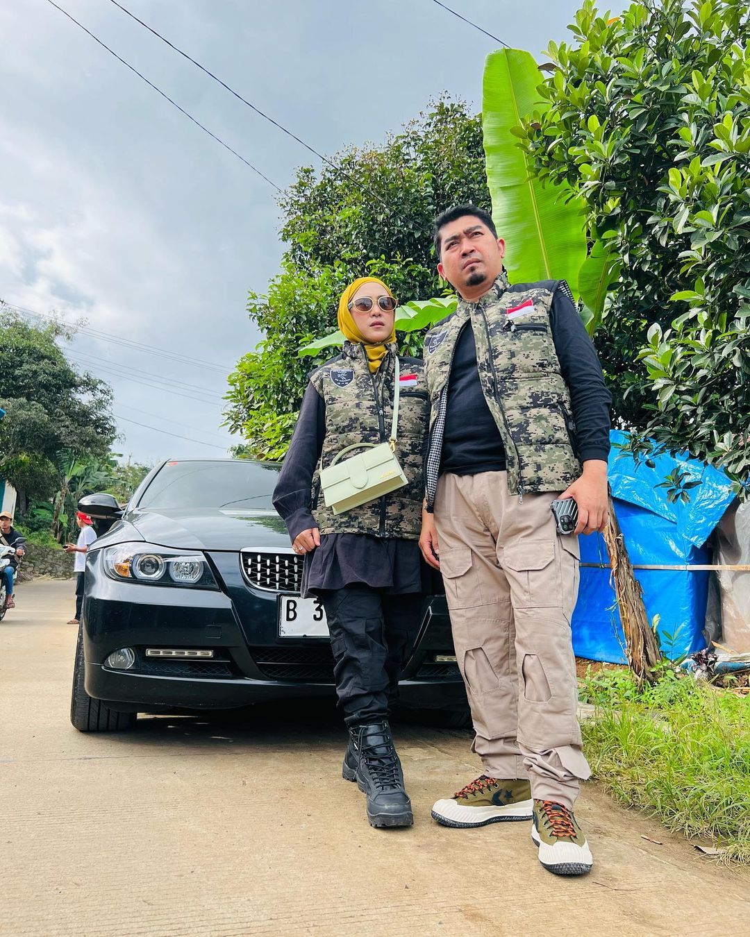 Ustaz Solmed dan April Jasmine
