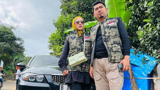 Ustaz Solmed dan April Jasmine