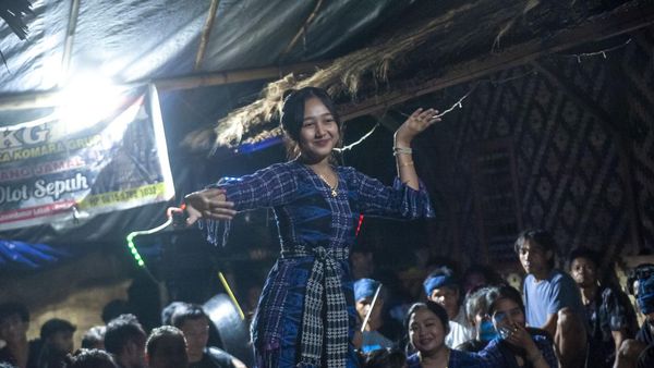 Mengenal Berbagai Kesenian Suku Badui