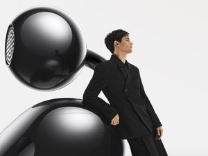 Huawei FreeClip Dirilis, Bentuk Unik Harga Rp 2 Jutaan Huawei FreeClip Dirilis, Bentuk Unik Harga Rp 2 Jutaan