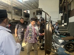 Mahfud Sambangi Ponpes Banyuanyar Pamekasan, Silaturahmi dengan Pengurus