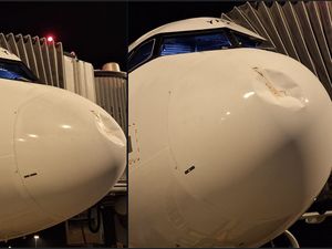 Baru Sebulan, Hidung Pesawat Ini Sudah Penyok Ditabrak Burung Baru Sebulan, Hidung Pesawat Ini Sudah Penyok Ditabrak Burung