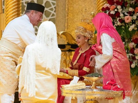 Pangeran Mateen dan Anisha Isa-Kalebic (Tangkapan layar instagram @rudolfportillo)