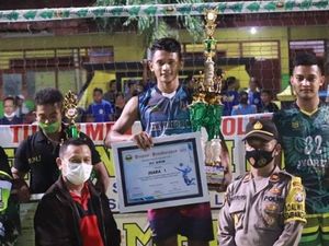 Kisah Bintang Muda Persela yang Pernah Juara Turnamen Voli Kisah Bintang Muda Persela yang Pernah Juara Turnamen Voli