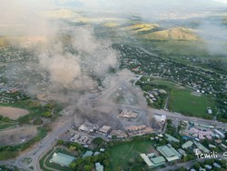 Warga Ramai-ramai Antre BBM Usai Kerusuhan Besar di Ibu Kota Papua Nugini