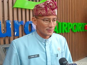 Sandiaga Ungkap Alasan Pendakian Gunung Lawu Via Karanganyar Ditutup Sandiaga Ungkap Alasan Pendakian Gunung Lawu Via Karanganyar Ditutup