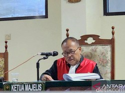 Husen Pemutilasi dan Cor Jasad Bos Air Minum Semarang Divonis 20 Tahun Bui