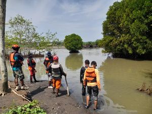 Pencarian Pemancing Hilang Tinggalkan Motor di Kali Progo Dihentikan Pencarian Pemancing Hilang Tinggalkan Motor di Kali Progo Dihentikan