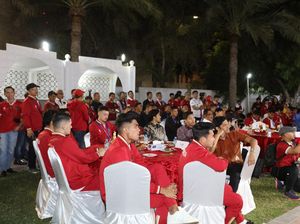 Timnas Indonesia Dijamu Santap Malam oleh KBRI di Qatar Timnas Indonesia Dijamu Santap Malam oleh KBRI di Qatar
