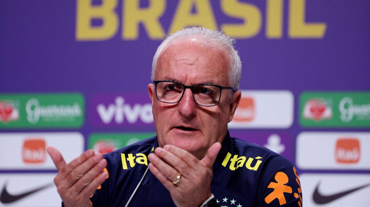 Dorival Junior siap bangkitkan Timnas Brasil dari keterpurukan (REUTERS/PILAR OLIVARES)
