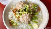 5 Bakso Terkenal Enak di Jakarta, Ada Langganan para Artis! 5 Bakso Terkenal Enak di Jakarta, Ada Langganan para Artis!