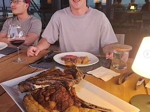 Mark Zuckerberg Jadi Peternak Sapi, Eh Malah Dikritik