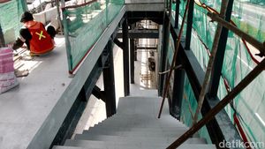 Melihat Progres Revitalisasi Halte Pancoran Barat