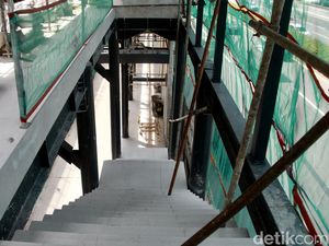 Melihat Progres Revitalisasi Halte Pancoran Barat Melihat Progres Revitalisasi Halte Pancoran Barat