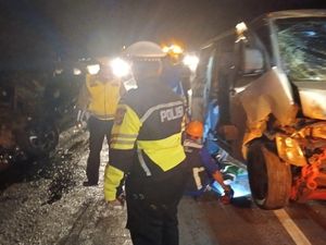 Tabrakan Beruntun 3 Mobil di Tol Indralaya, Sopir Asal Jakarta Tewas