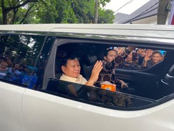 Prabowo Temui Relawan Nelayan di Kertanegara, Diteriaki Presiden