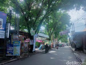 Duh! Spanduk Kampanye Melintang di Jalan Protokol Cianjur
