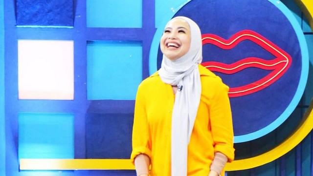 Gosip Terkini Selebriti Insertlive : Dhani 'Serang' Maia lewat Konten YouTube, Feni Rose: Logikanya Agak...