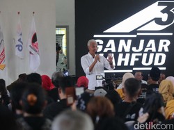 Relawan Cerita Dapat Intimidasi, Ganjar: Lawan!