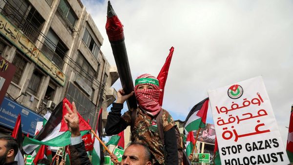 100 Hari Genosida di Gaza, Ribuan Warga Yordania Turun ke Jalan