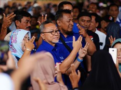 Kampanye di Cilacap, Zulhas: Insyaallah PAN Kembali Berjaya di Jateng