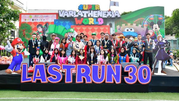 Potret Serunya LastRun 30 SMP Labschool Jakarta, Penuh dengan Icon Cosplay!