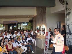 Mahfud Temui Relawan di Makassar, Bicara Pentingnya Penyeimbang Parpol