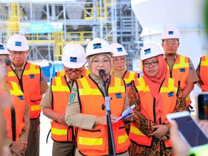 Menaker Pastikan Aspek K3 Diterapkan di Smelter Freeport Gresik Menaker Pastikan Aspek K3 Diterapkan di Smelter Freeport Gresik
