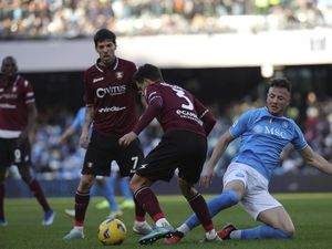 Napoli Vs Salernitana: Gol di Injury Time Menangkan Partenopei Napoli Vs Salernitana: Gol di Injury Time Menangkan Partenopei
