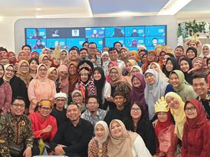 Paragon Kukuhkan 1.094 Peserta Inspiring Lecturer Program 2023