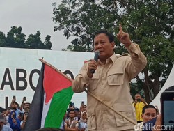 Bertemu Relawan di Batam, Prabowo Serukan Kemerdekaan Palestina