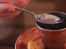 5 Manfaat Sehat Rutin Minum Teh Hijau Campur Biji Chia