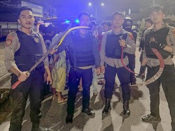 Diduga Hendak Tawuran, 2 Pemuda di Jambi Bawa Celurit Diamankan Polisi