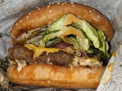 Heboh Gibran Unggah Foto Burger hingga Food Influencer Operasi Bariatrik