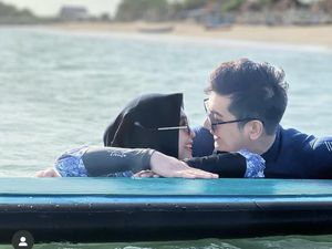 Usaha Teuku Ryan Luluhkan Hati Ria Ricis Usaha Teuku Ryan Luluhkan Hati Ria Ricis