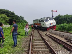 Penumpang Dievakuasi Buntut KA Pandalungan Anjlok di Sidoarjo