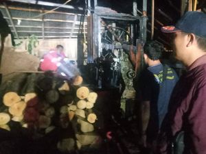 Gudang Pemotongan Kayu di Klungkung Ludes Terbakar, Kerugian Ratusan Juta