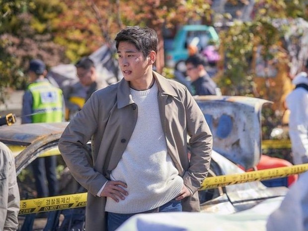 Lee Yi Kyung di drama Children of Nobody/ Foto: soompi.com Lee Yi Kyung di drama Children of Nobody/ Foto: soompi.com