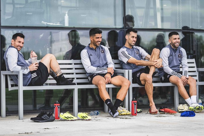 Lionel Messi, Luis Suarez