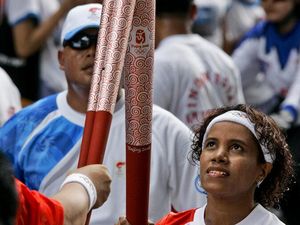 Pemprov Papua Kenang Lisa Rumbewas: Sosok Lifter Terbaik Indonesia Pemprov Papua Kenang Lisa Rumbewas: Sosok Lifter Terbaik Indonesia