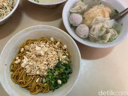 10 Tempat di Bandung Ini Punya Yamien Enak, Banyak yang Legendaris!