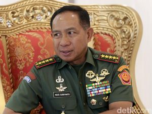 114 Pati TNI Dimutasi Panglima, Ada Danpuspom TNI hingga Pangkoarmada RI 114 Pati TNI Dimutasi Panglima, Ada Danpuspom TNI hingga Pangkoarmada RI