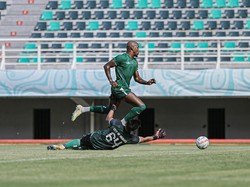 Paulo Henrique Cetak Brace di Internal Game Persebaya Jelang Lanjutan Liga 1