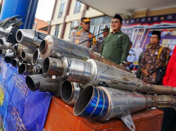 Polres Batang Amankan 189 Knalpot Brong
